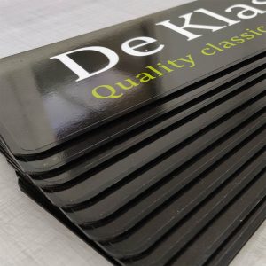 Showroom platen